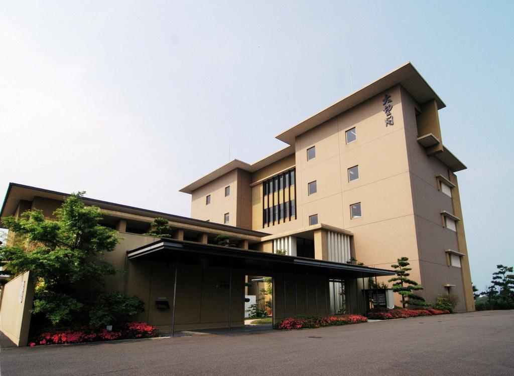 Kanko Hotel Taibokaku Karatsu Buitenkant foto